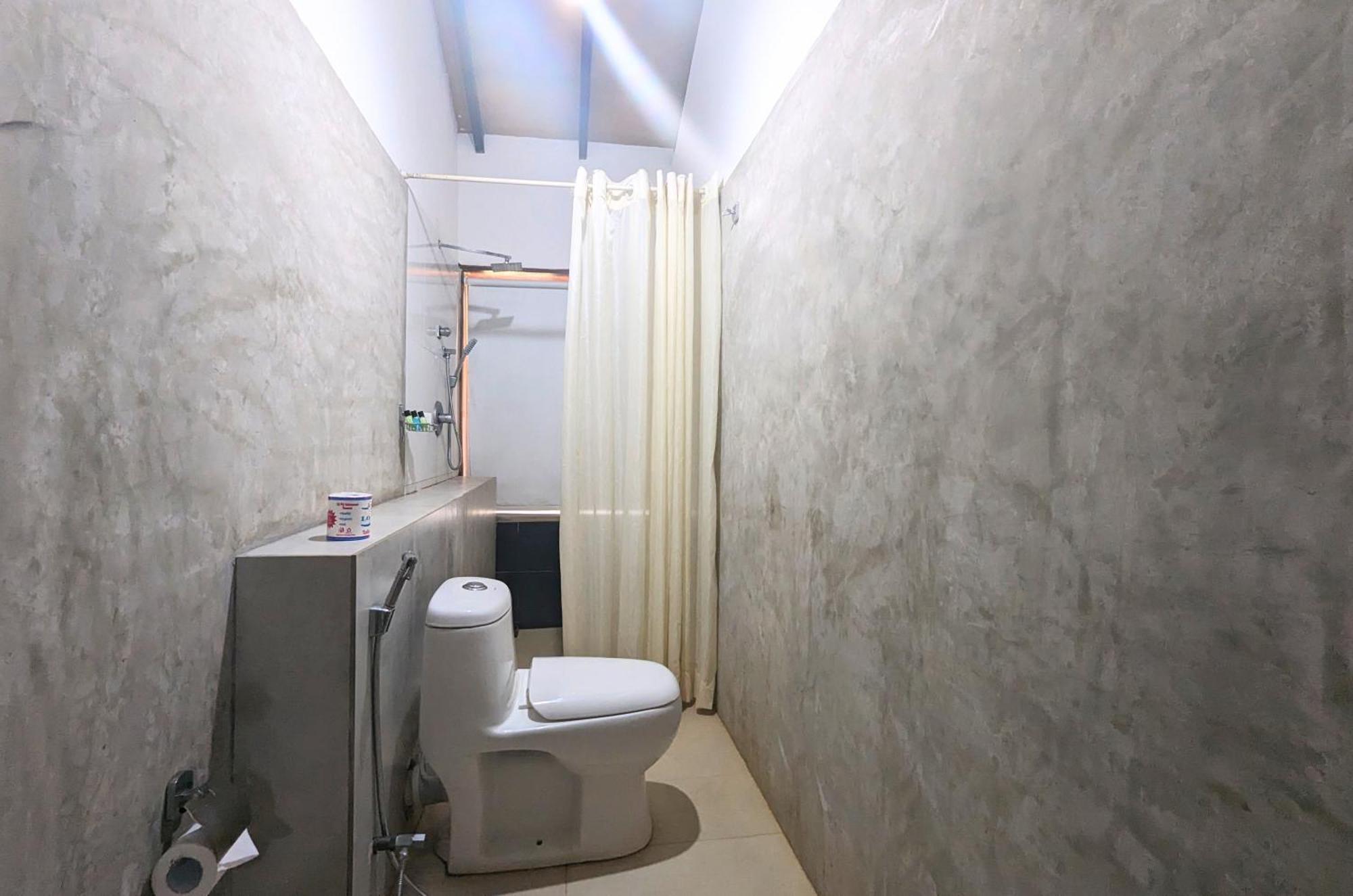 Pinthaliya Resort Сигирия Екстериор снимка