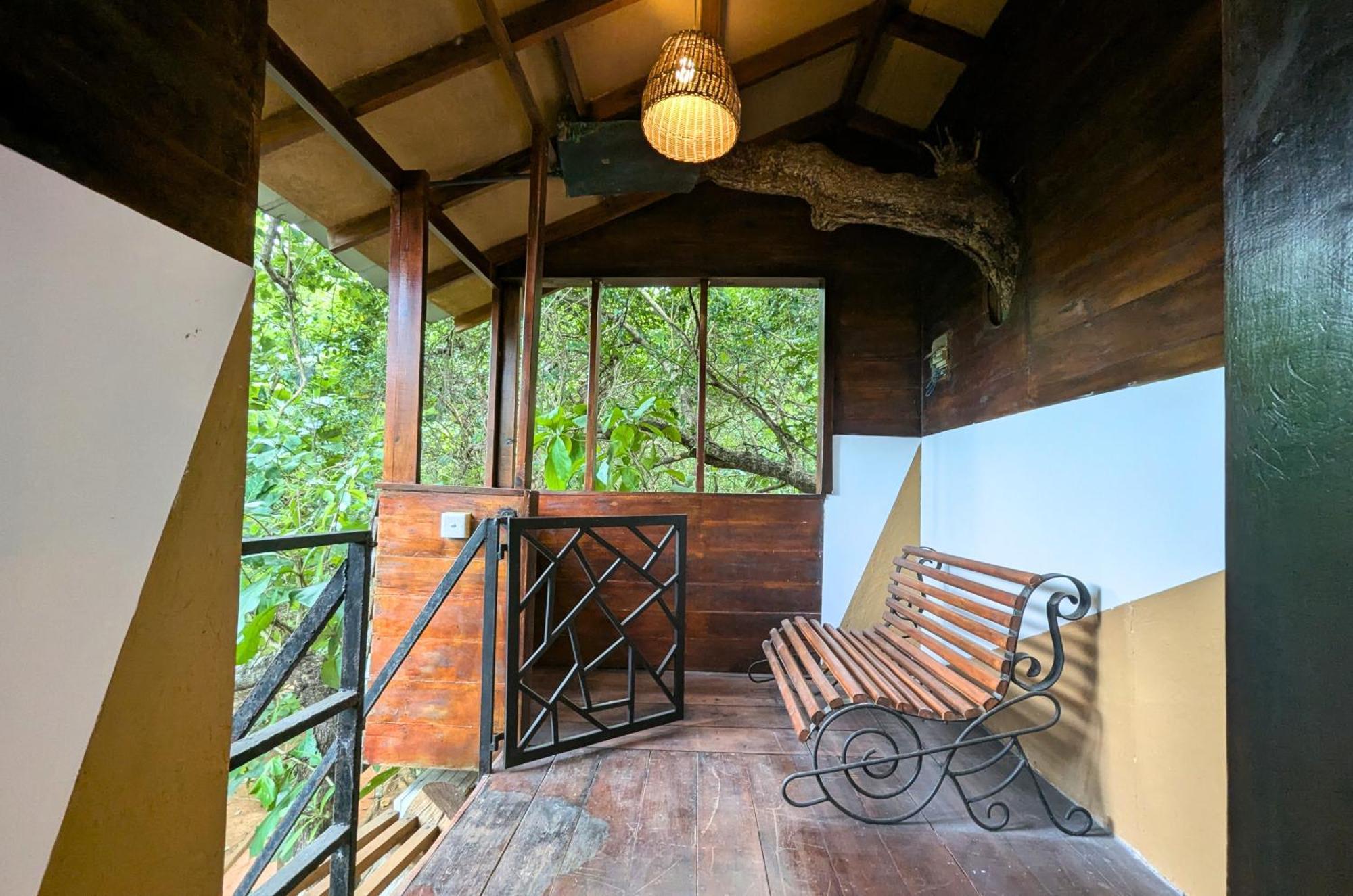 Pinthaliya Resort Сигирия Екстериор снимка